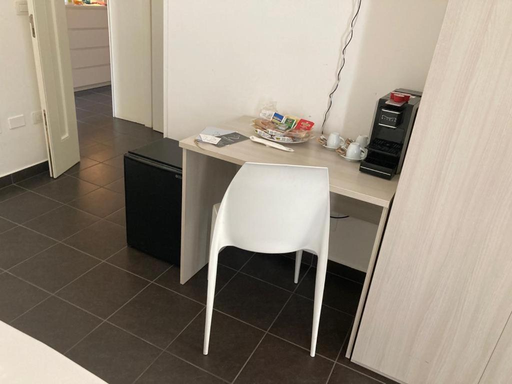Bed and Breakfast Gatto Bianco La Dimora Storica Lecce Zewnętrze zdjęcie